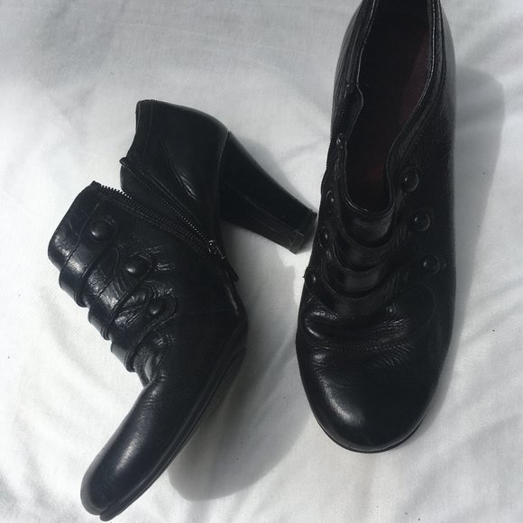 Aerosoles Booties Women's 8.5 - Picture 1 of 4